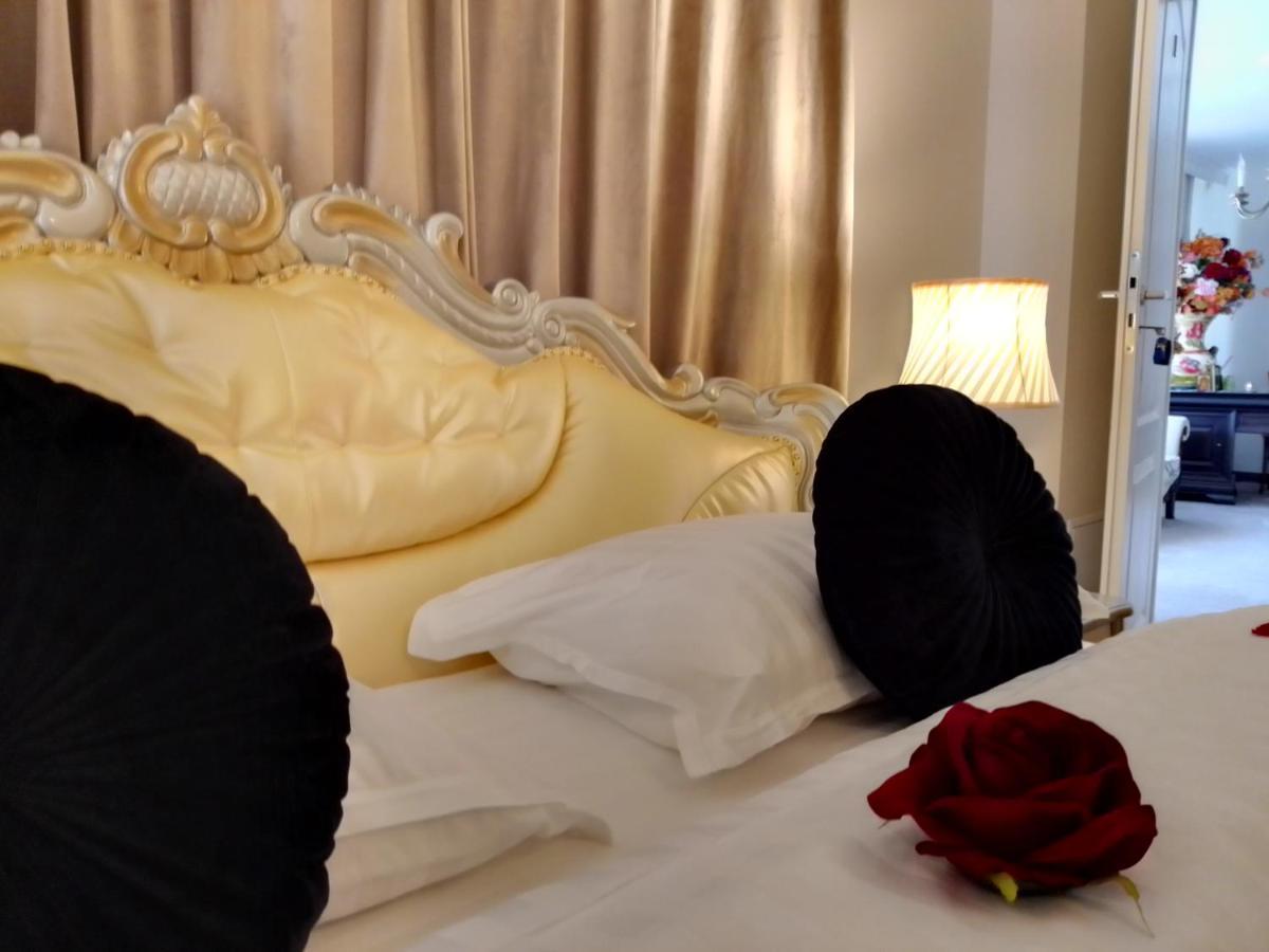 Отель Casa Maria Roses Рышнов Экстерьер фото